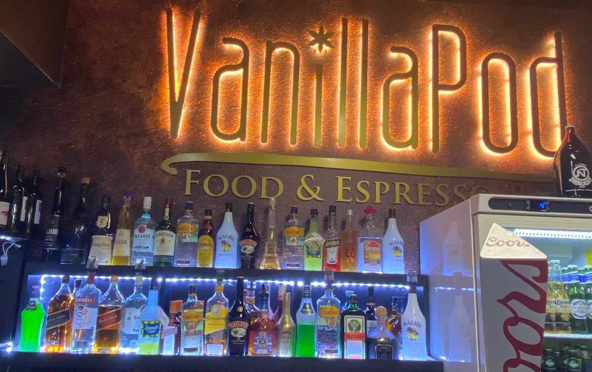 Vibe, Vanilla Pod Pizza & Pasta Bar