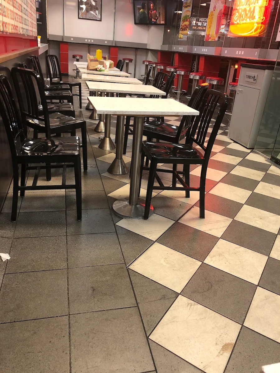 Vibe, Hungry Jack's Burgers Kingsway