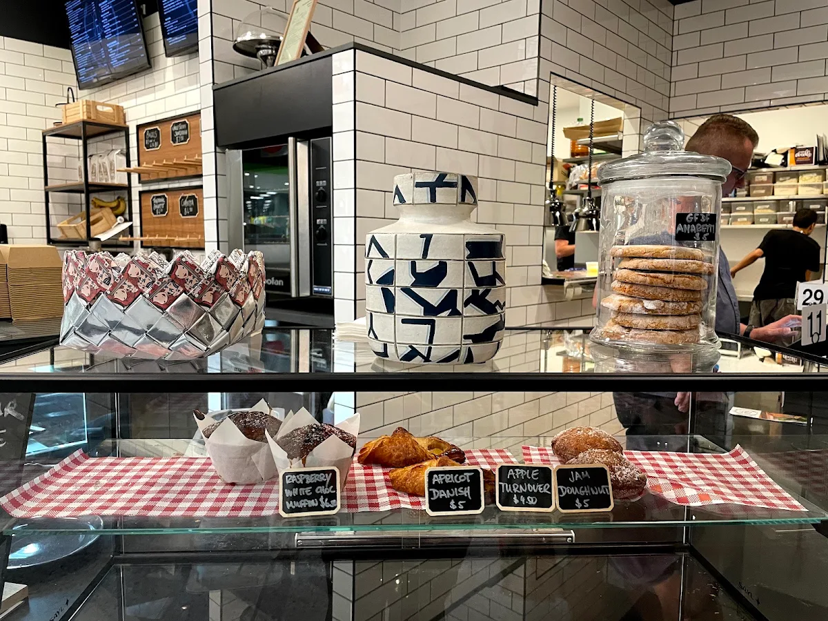 Vibe, Rise and Bake Brasserie