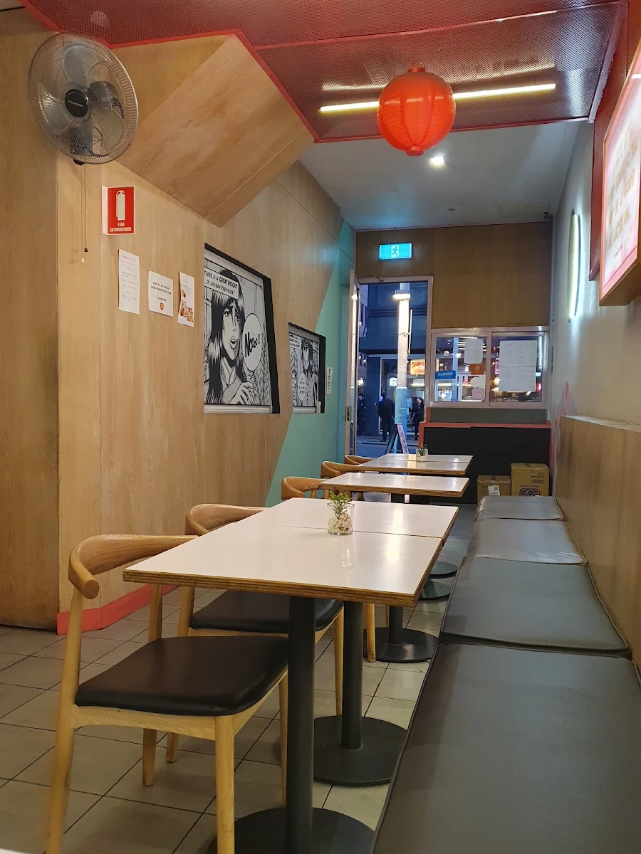 Vibe, Honki Tonki Hindley Street