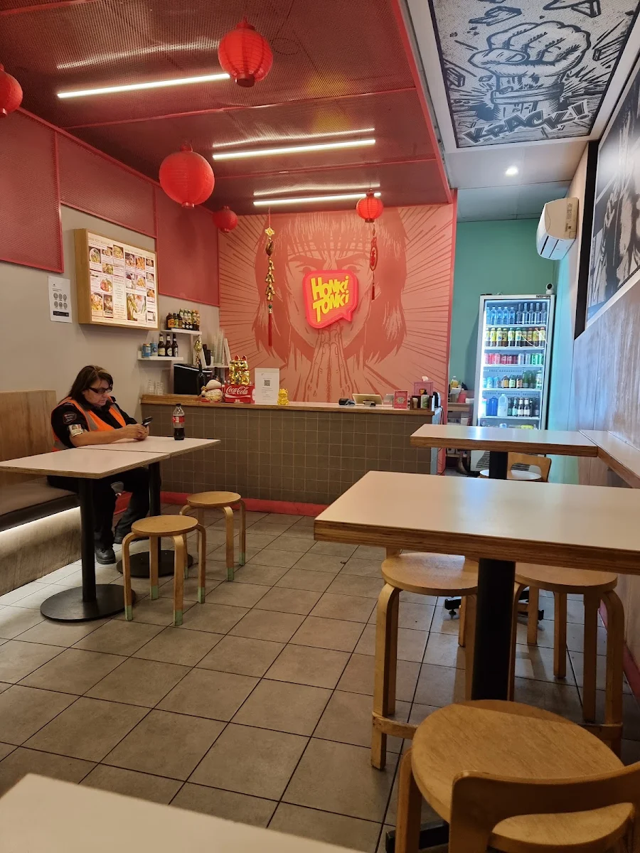 Vibe, Honki Tonki Hindley Street