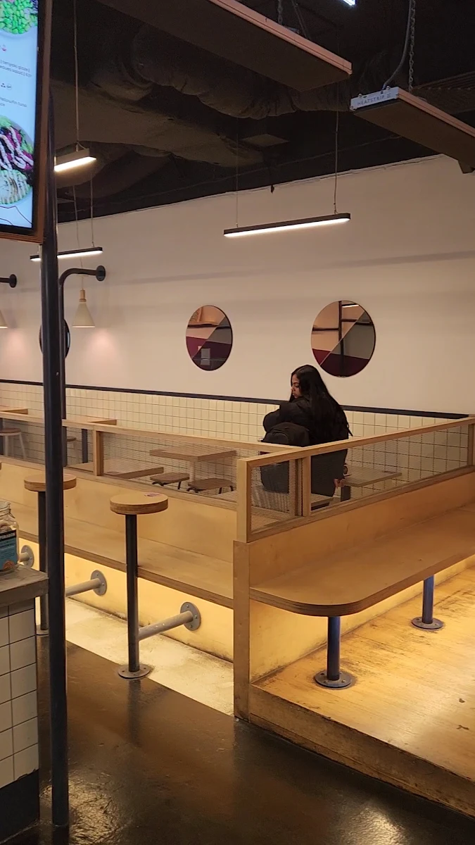 Vibe, Nosh Galleria, Melbourne