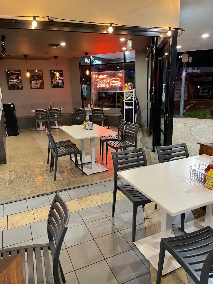 Vibe, Soul Brothers Burger Bar
