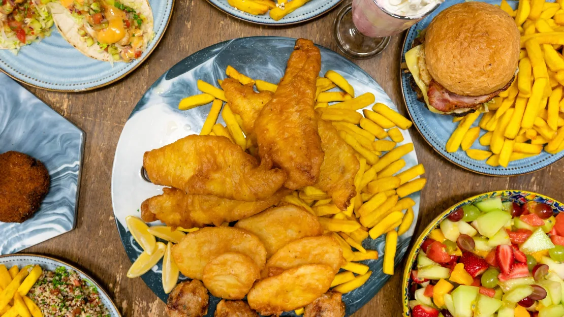 Food & drink, Seafood Grill Fish & Chippery