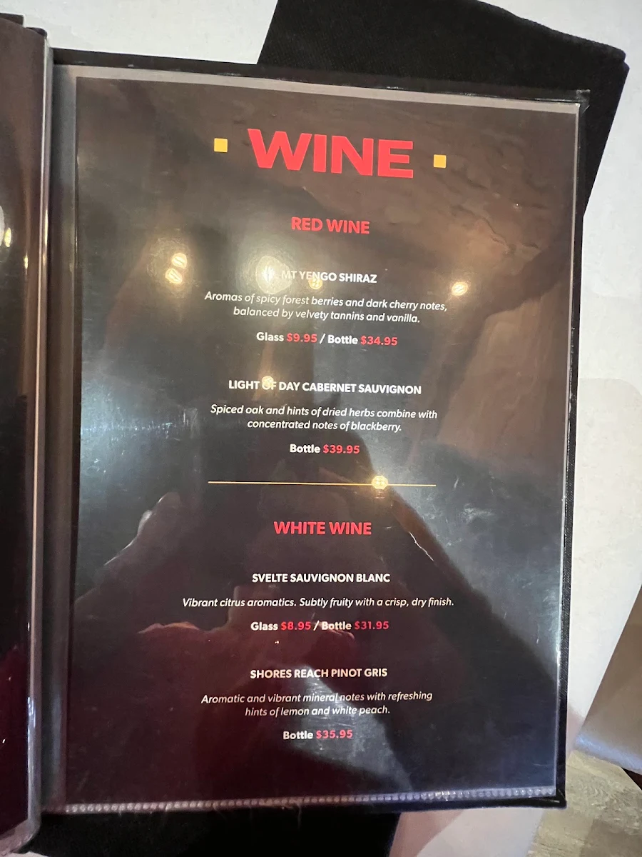 Menu, Kickin'Inn Kirrawee