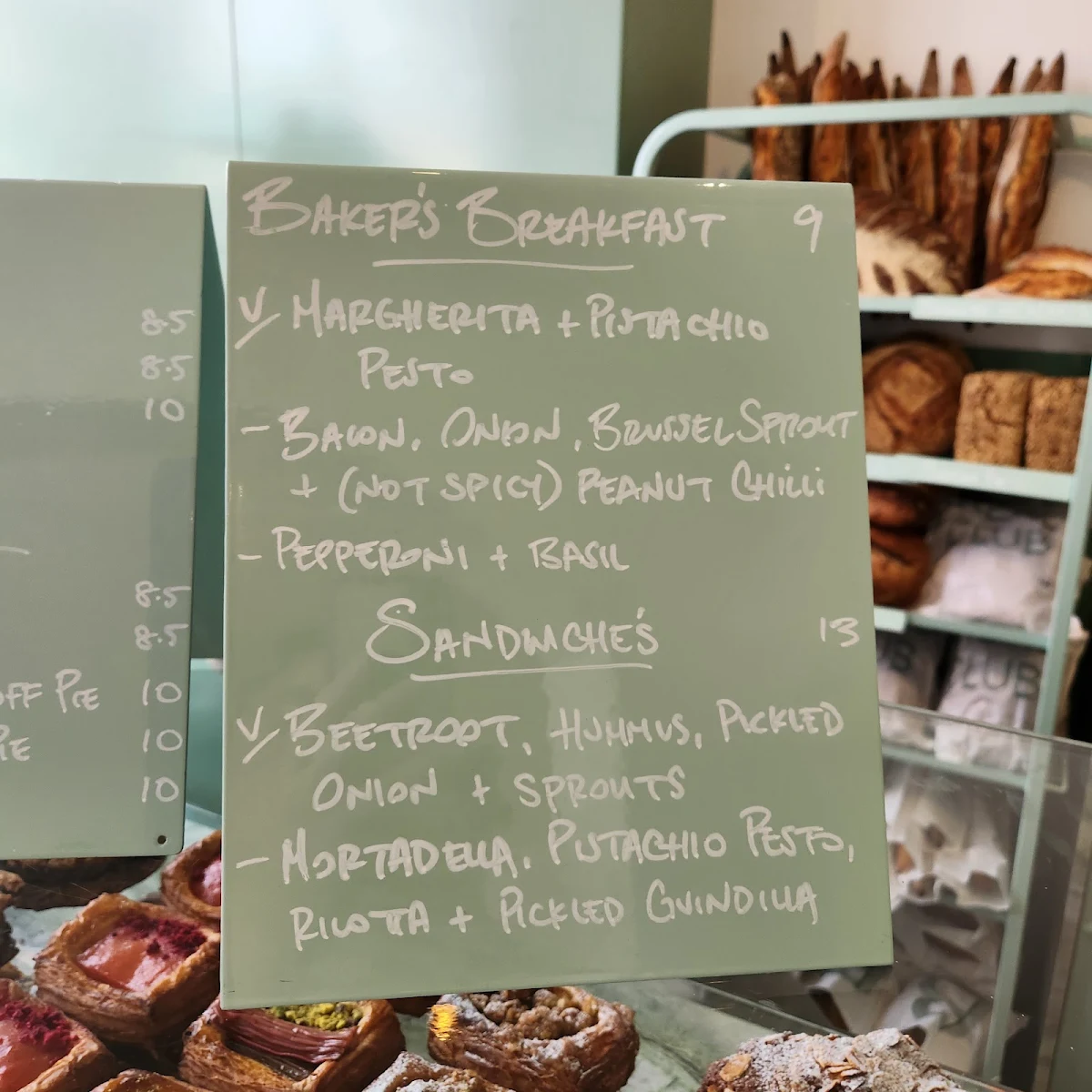 Menu, Bread Club