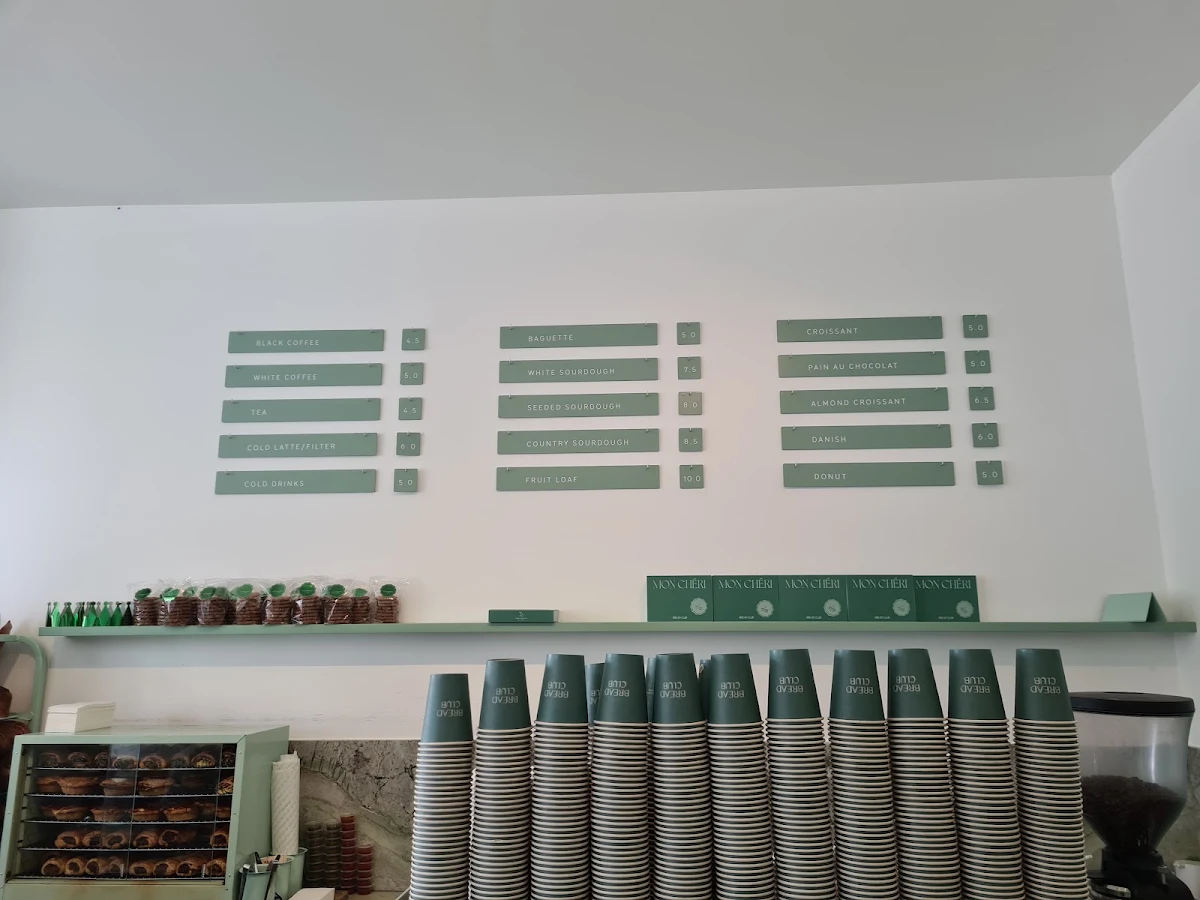 Menu, Bread Club