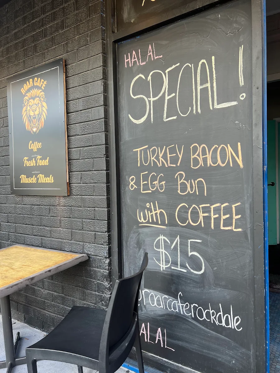 Menu, ROAR CAFE
