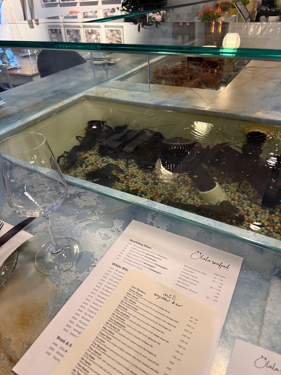 Vibe, Olala Seafood by Muli