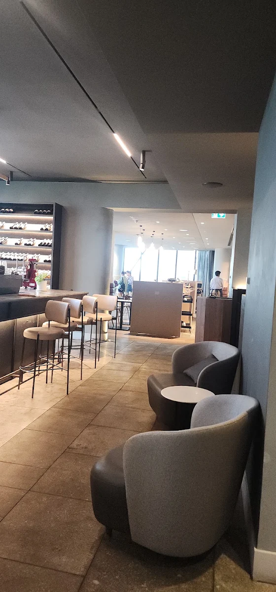 Vibe, Sorolla Restaurant