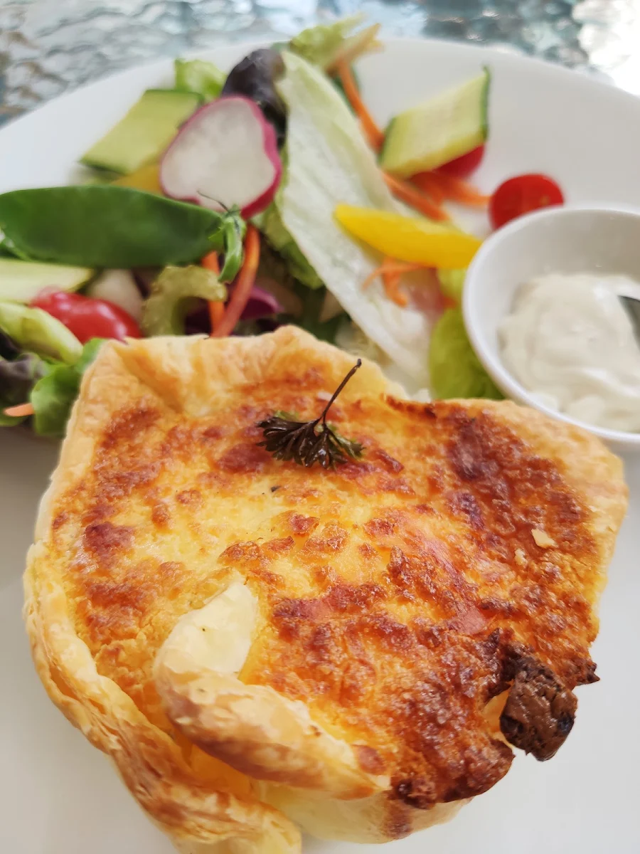 Food & drink photo 9
