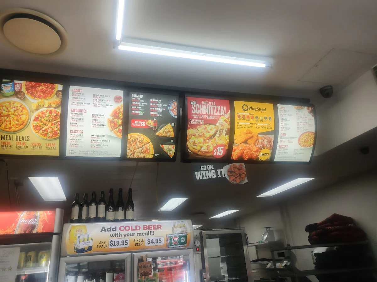 Menu, Pizza Hut™Aspley