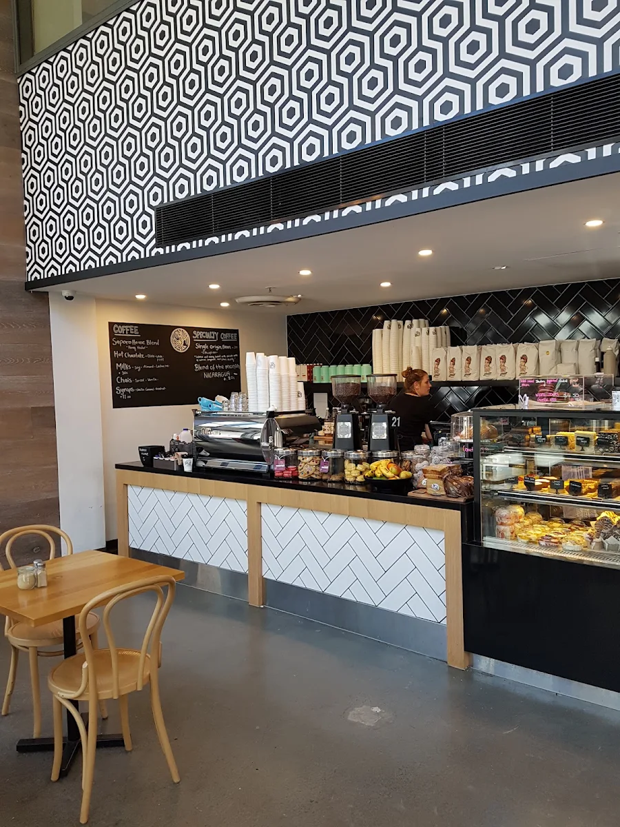 Vibe, Saporo Cafe Box Hill