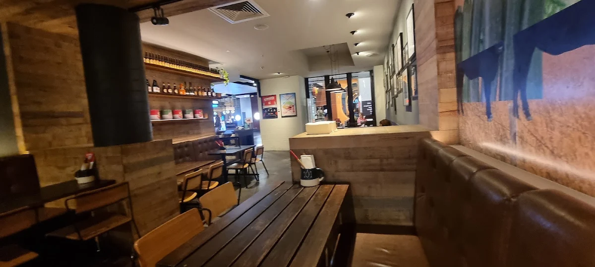 Vibe, Grill'd Burgers - Southland