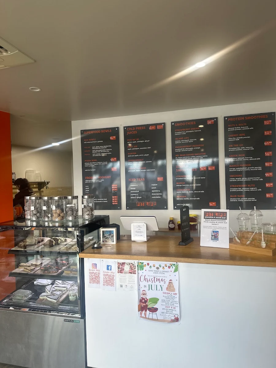Menu, Fit Life Smoothie & Snack Bar
