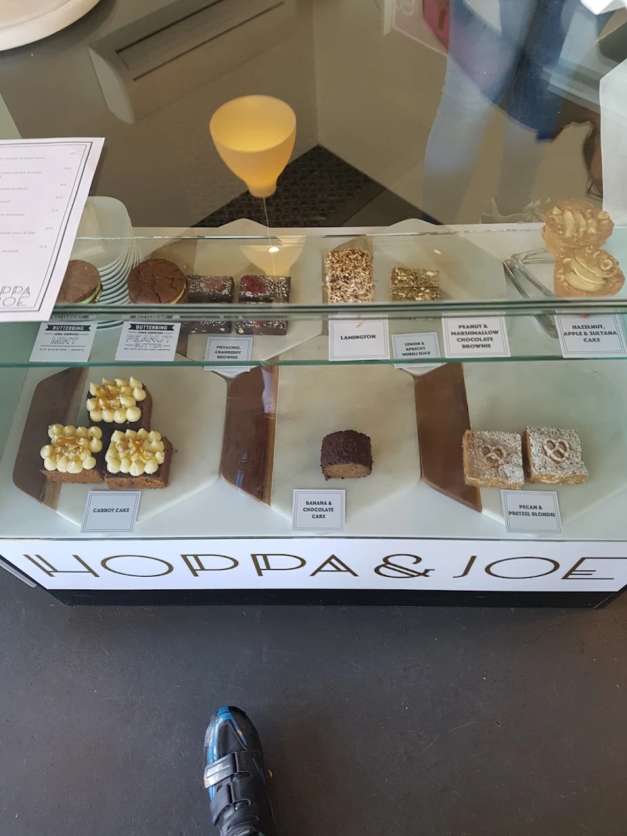 Menu, Hoppa and Joe