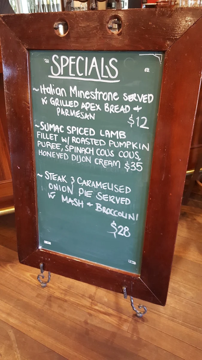 Menu, Wanera Wine Bar