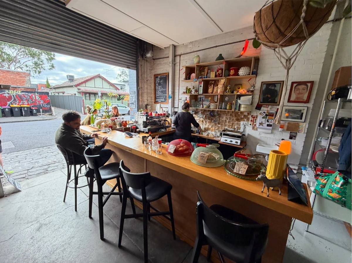 Vibe, Coffee Bar Elsie