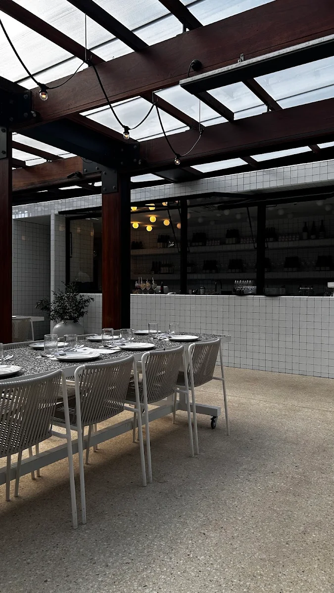 Vibe, Frankie Italo Dining + Disco Lounge