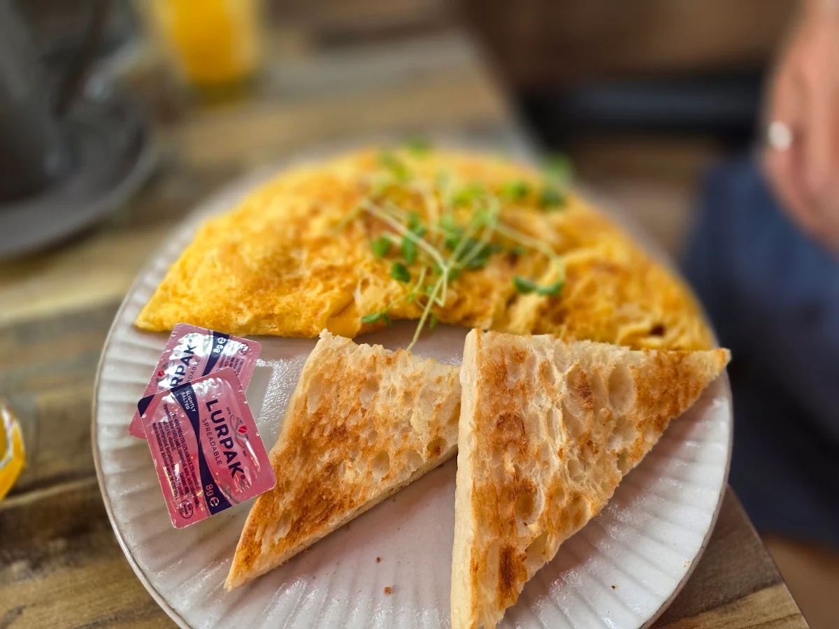 Food & drink, Cafe Alfons