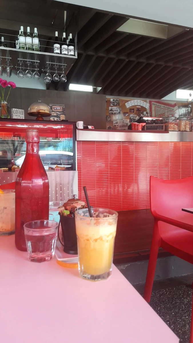Food & drink, Cafe Alfons
