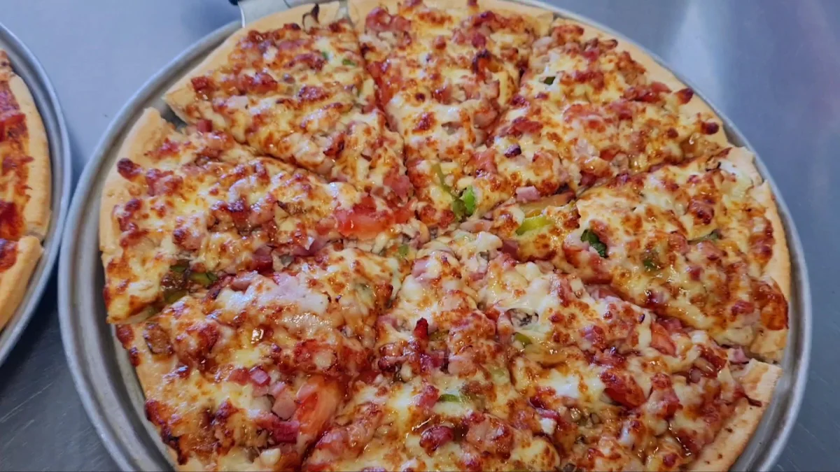 Food & drink, Castello Pizza & Gelato