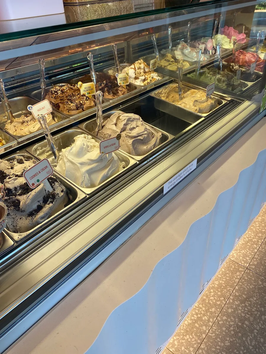 Vibe, Gelatissimo Victoria Point Lakeside