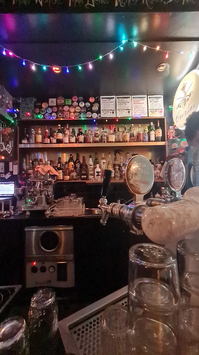 Vibe, The Fox Hotel | Pub Collingwood