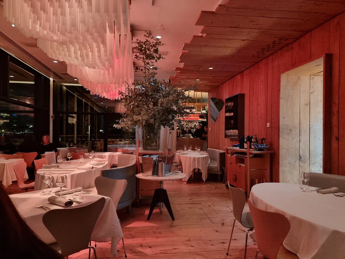 Vibe, Yugen Dining