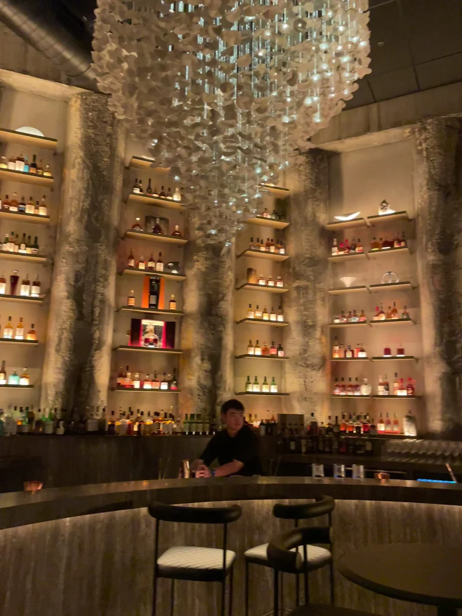 Vibe, Yugen Dining