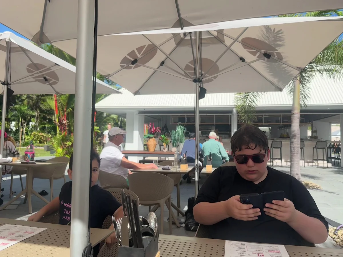 Vibe, Lagoon House Restaurant
