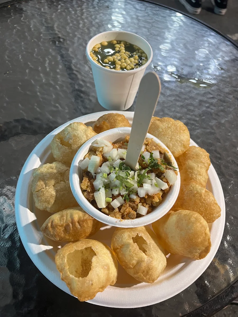 Food & drink, Golgappa Junction 1 (GJ 1)