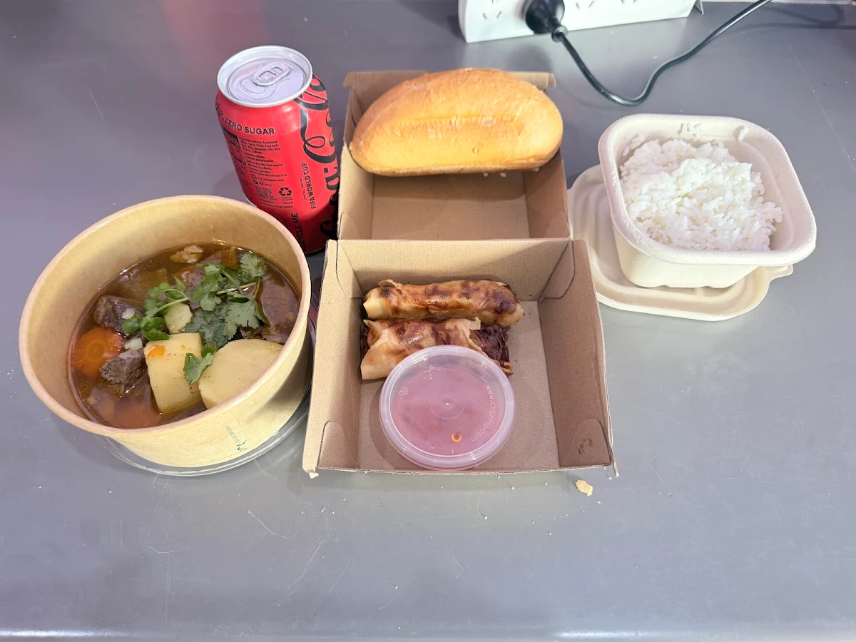 Food & drink, Happy food street kitchen