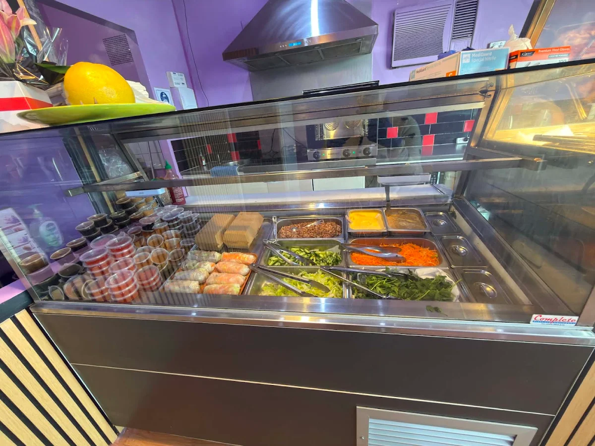Vibe, Happy food street kitchen