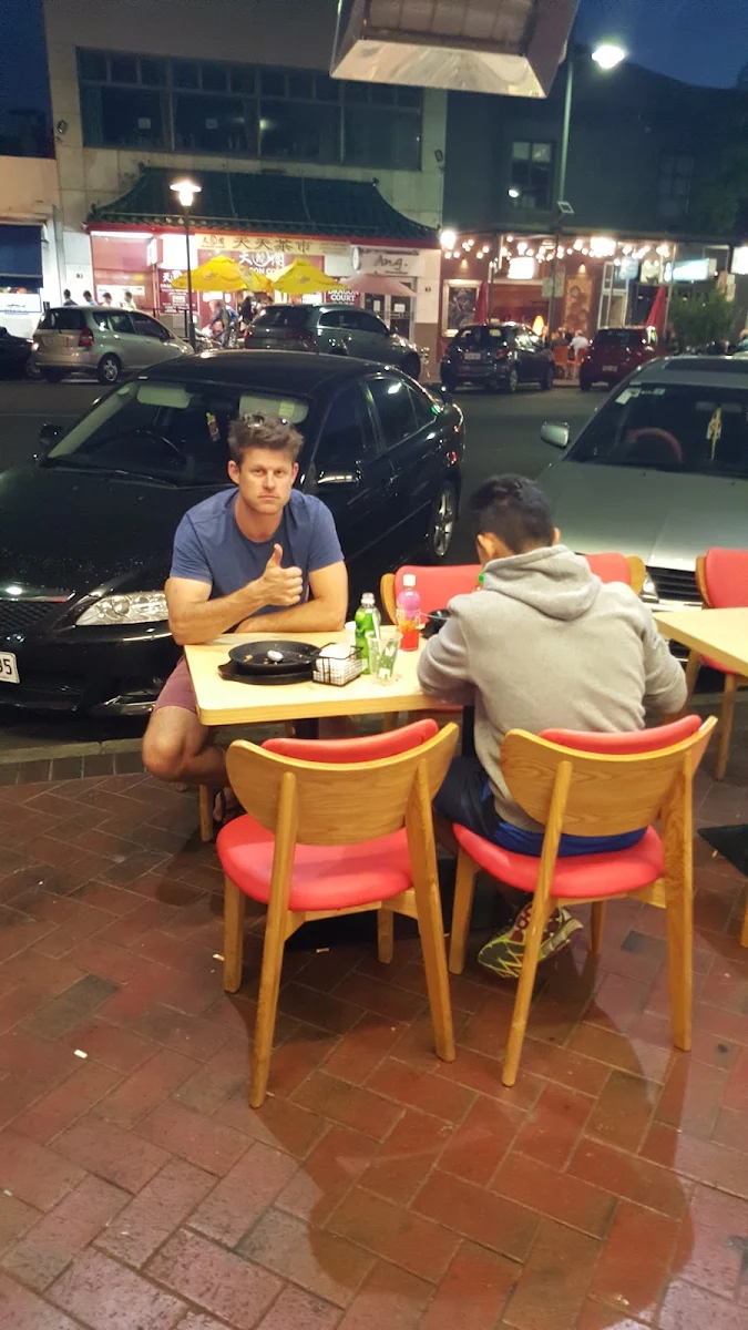 Vibe, Pepper Lunch Express City Cross Adelaide
