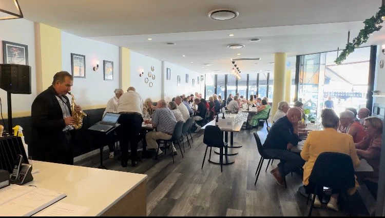 Vibe, La Gusto Ristorante