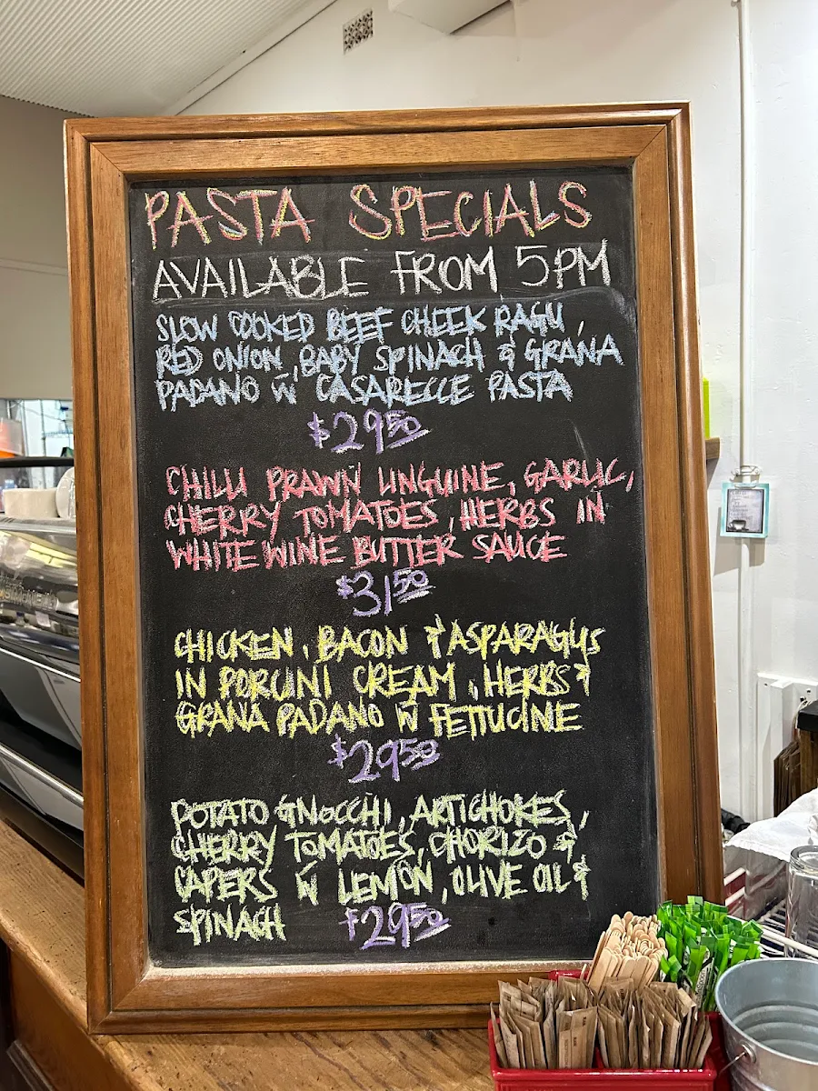 Menu, Bella Cafe & Pizza Bar