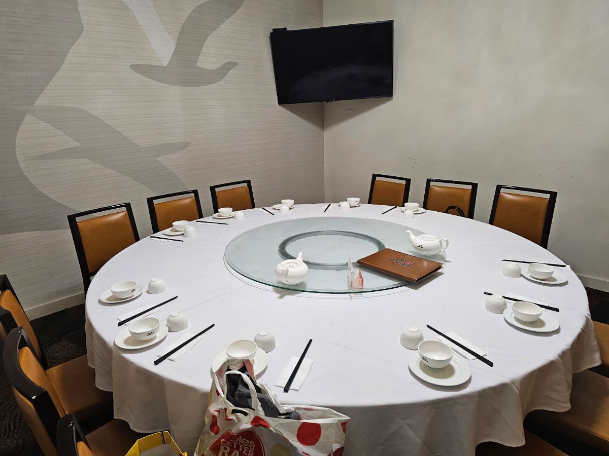 Vibe, 小厨大宴Lucky Seafood Restaurant