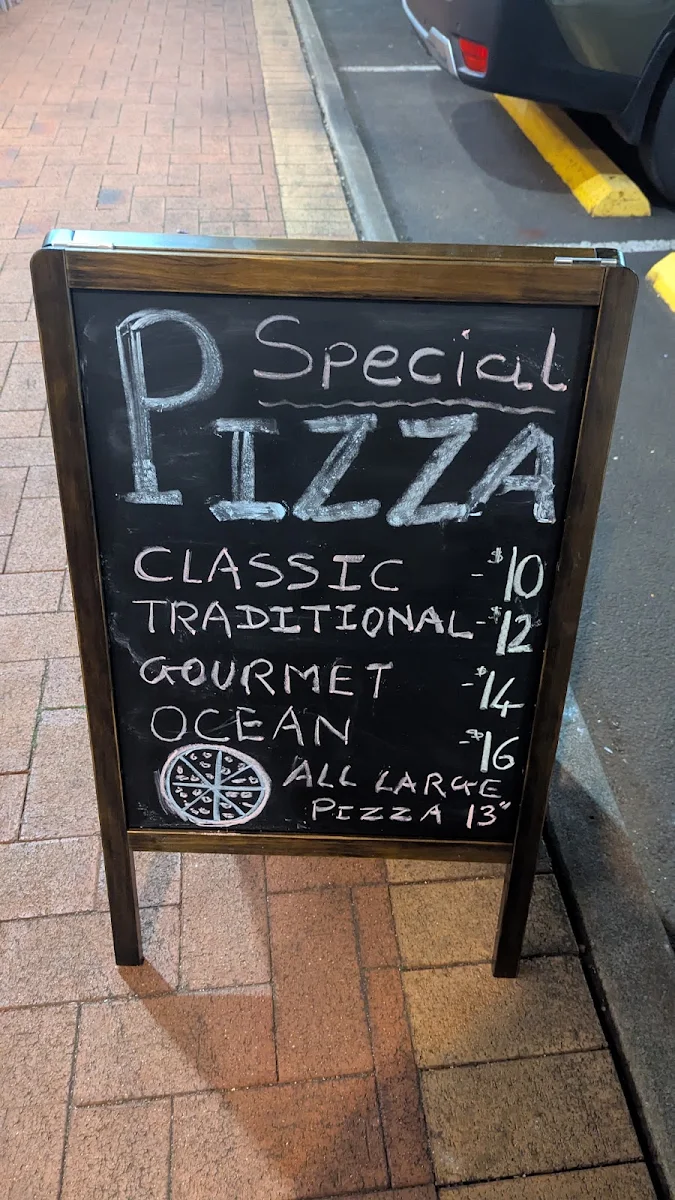 Menu, Chipper Pizza Toowoomba