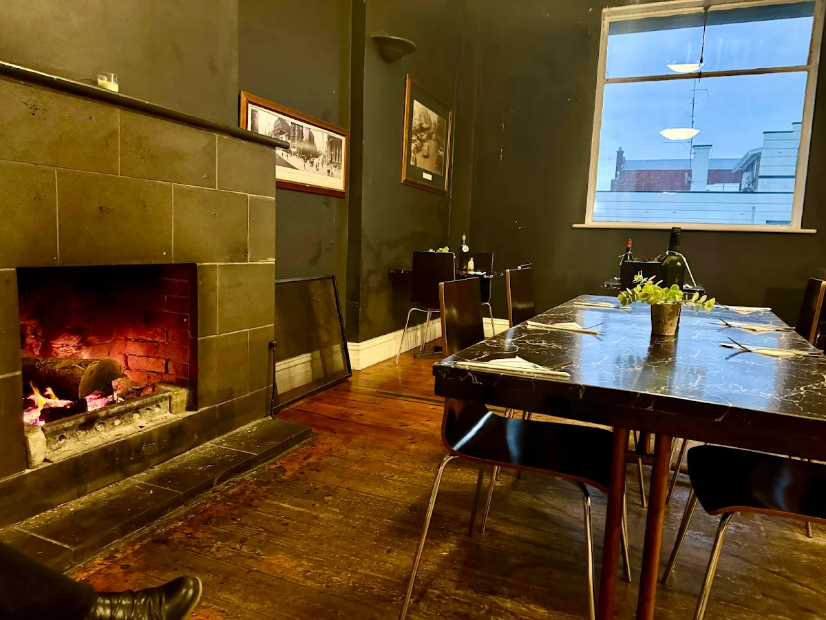 Vibe, Wheatsheaf Hotel