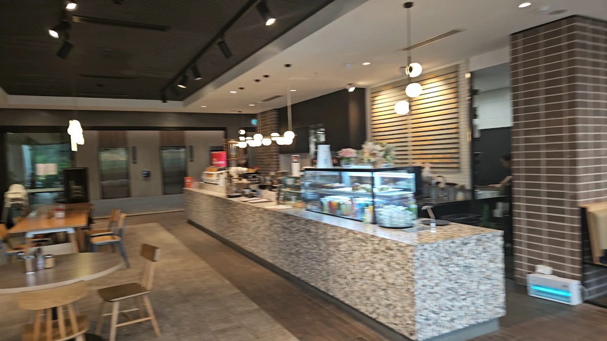 Vibe, Leaf Cafe & Co Westmead