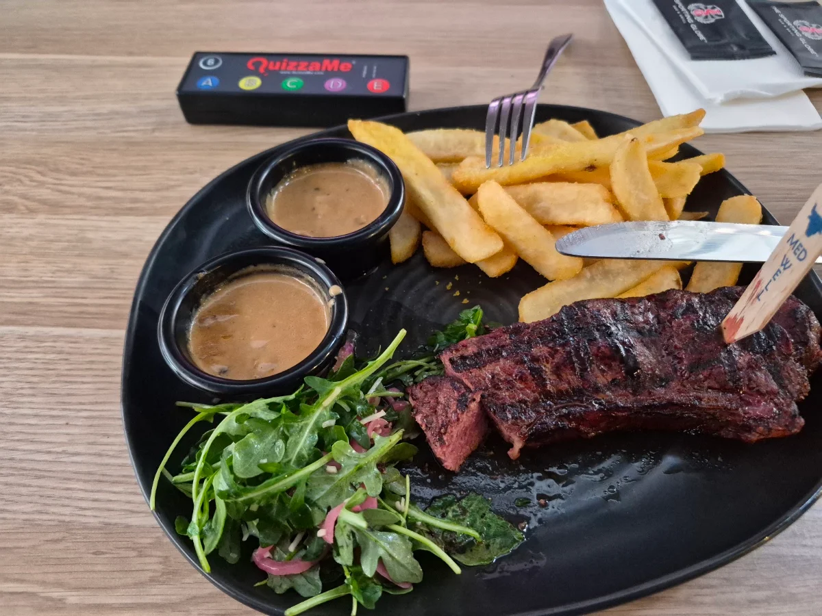 Food & drink, The Sporting Globe Bar & Grill Geelong
