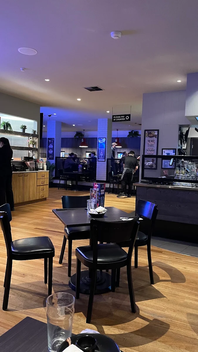 Vibe, The Sporting Globe Bar & Grill Geelong
