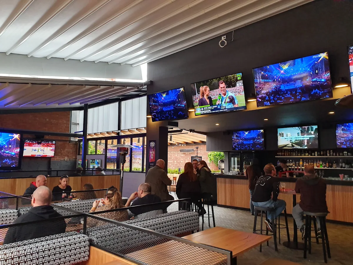 Vibe, The Sporting Globe Bar & Grill Geelong