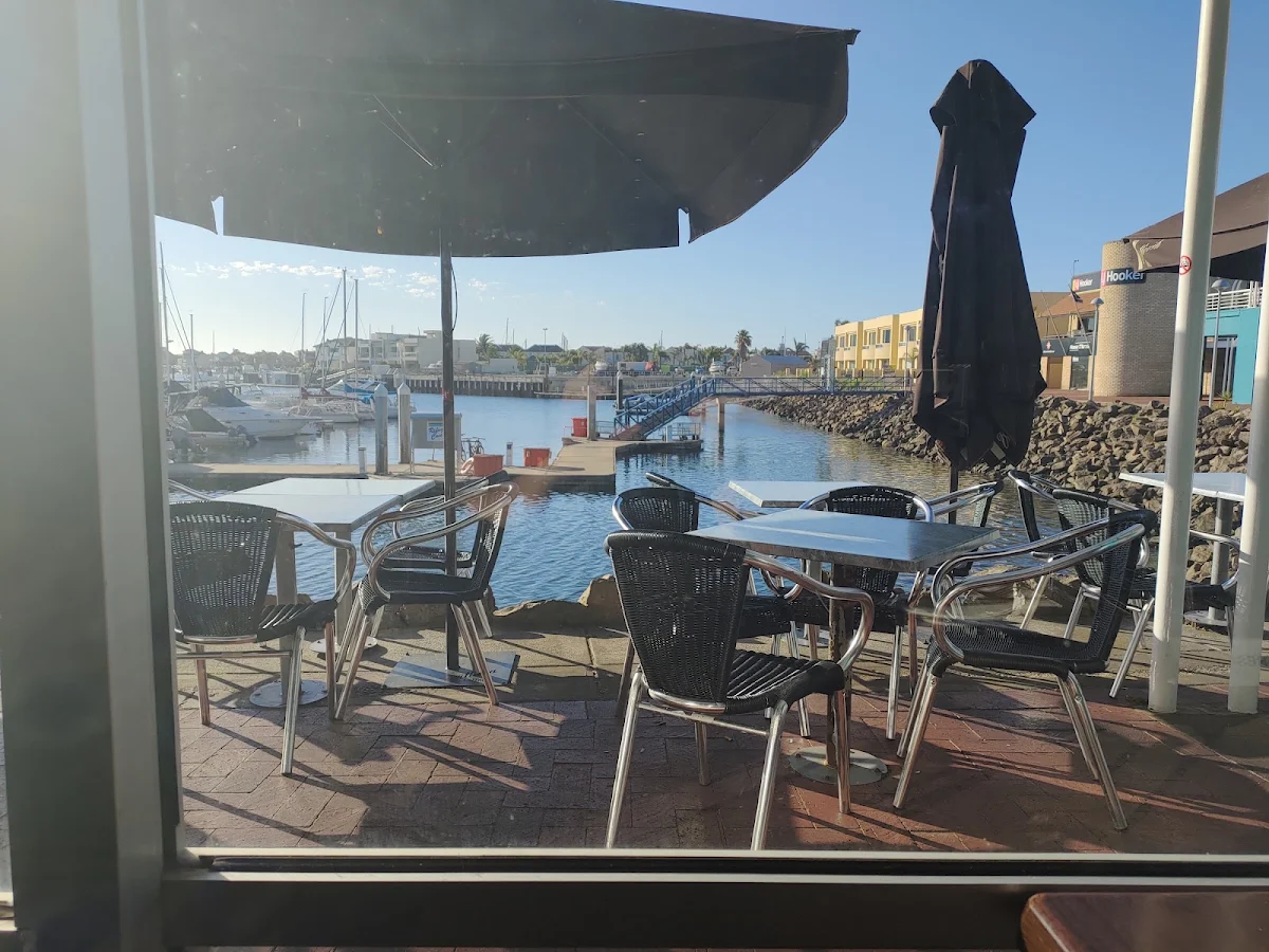 Vibe, Palermo Cafe Ristorante