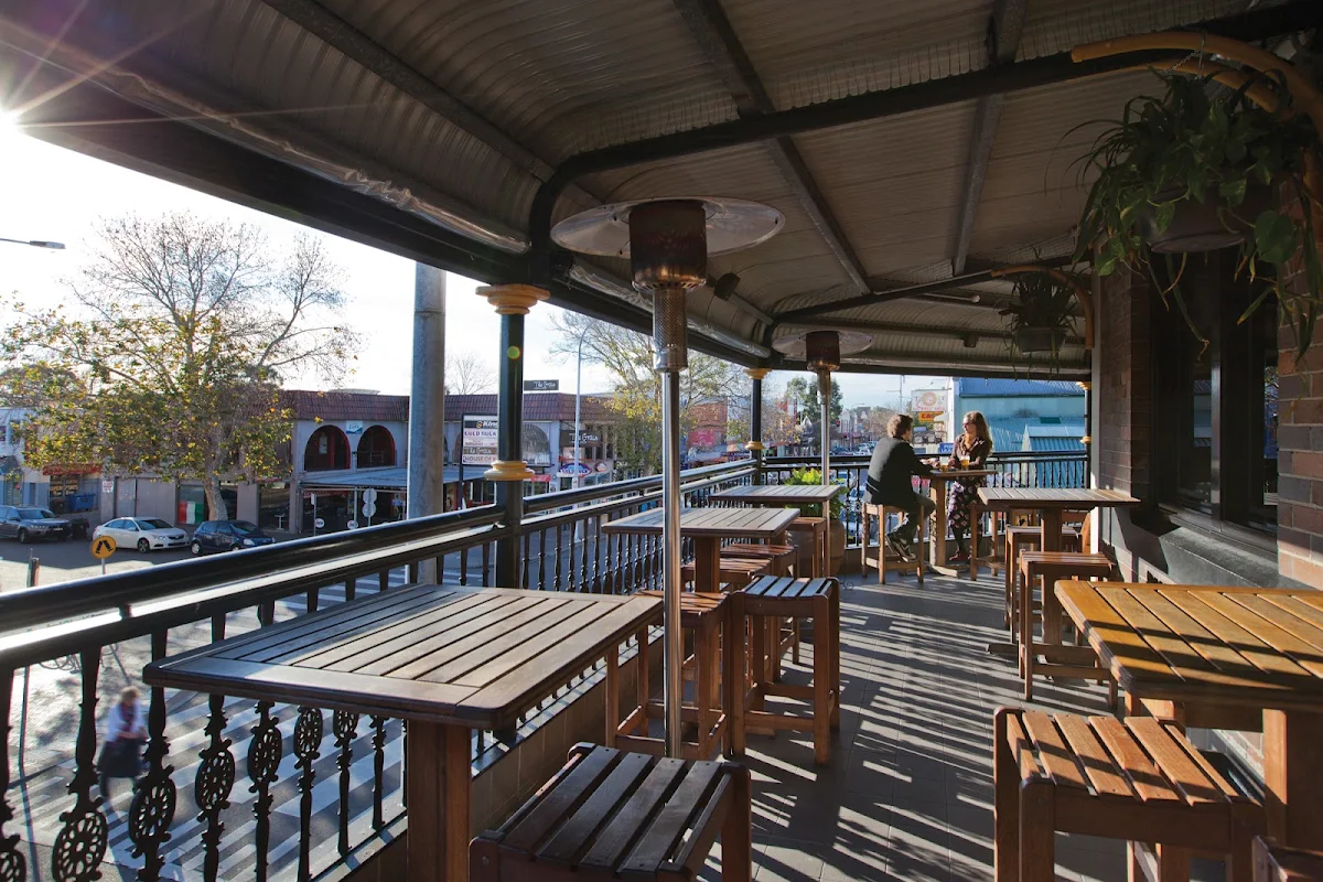 Vibe, The Kent Hotel