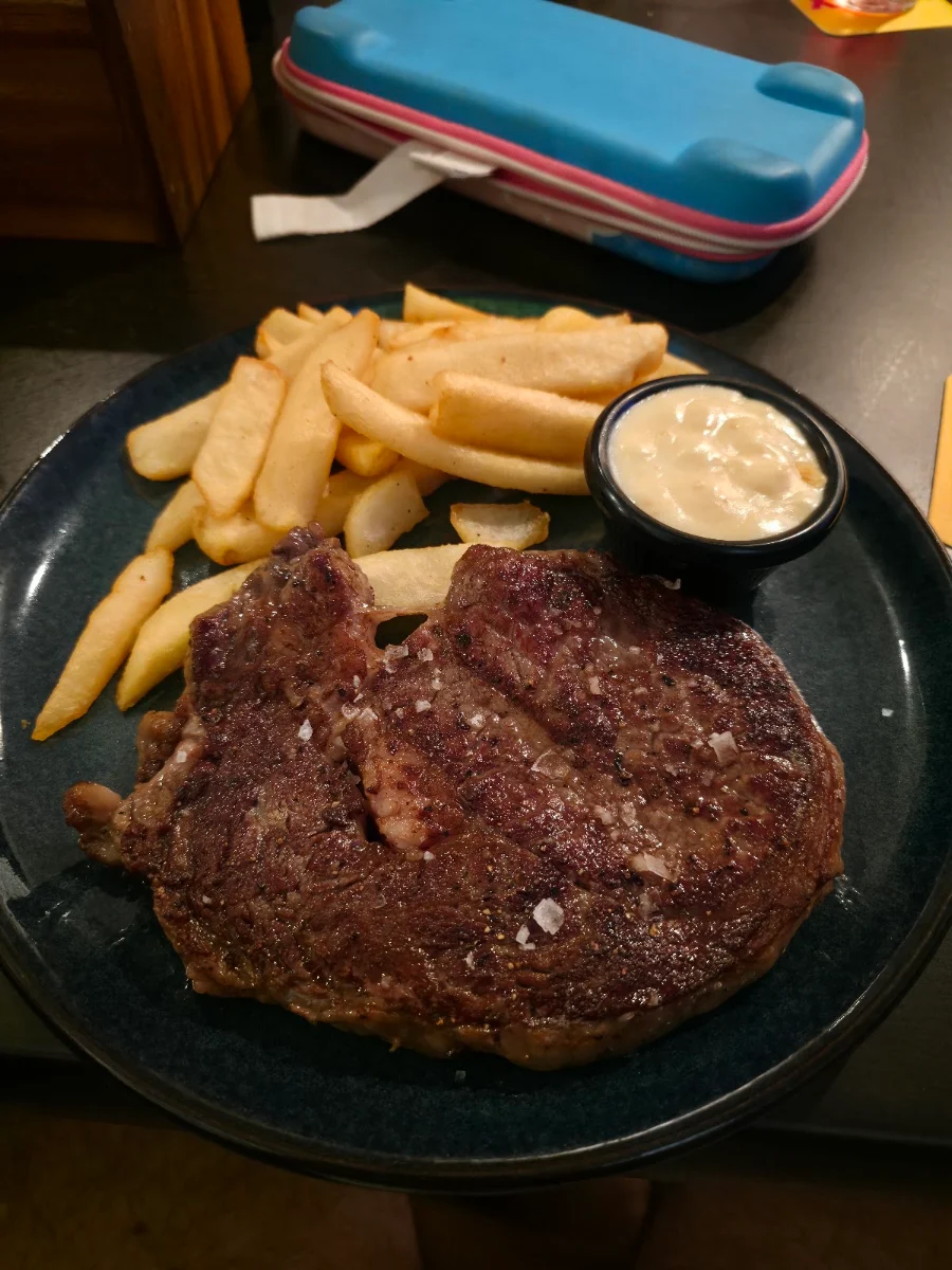 Food & drink photo 2