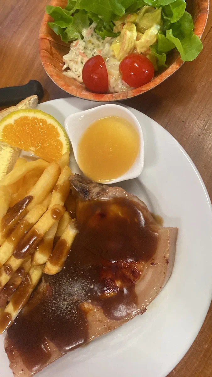 Food & drink, The Dederang Hotel