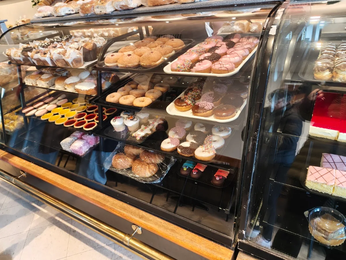 Vibe, Shelleys Country Bakehouse