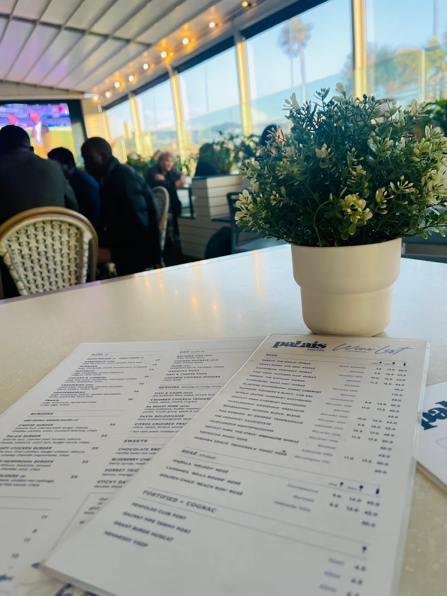 Menu, Palais Hotel